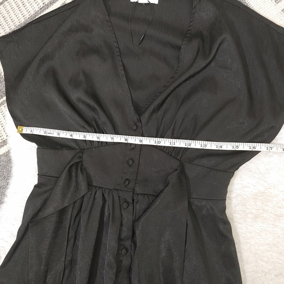 LOST + Wander black midi dress size XS - Picture 11 of 14